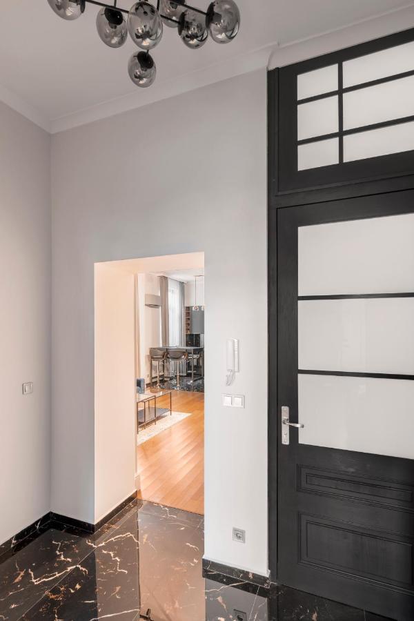 New High-End 2Br Apartment With Parking Sofia Esterno foto